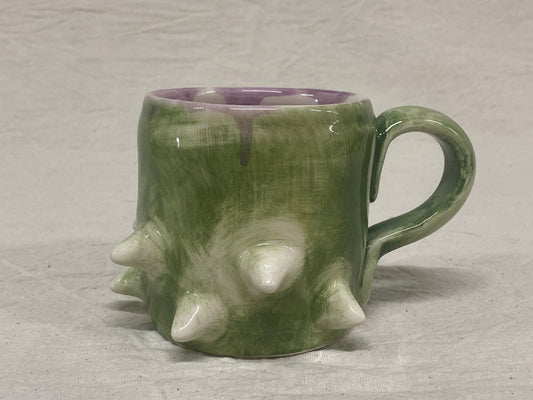 Tazza verde con smalto viola colato