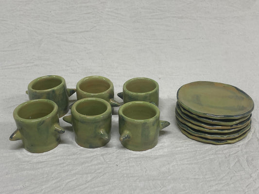 Set di sei tazzine da caffè verdi con cactus dipinti