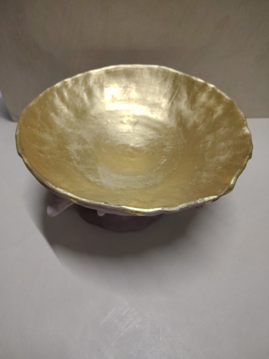 Alzata bordeaux e oro, dettaglio del piede