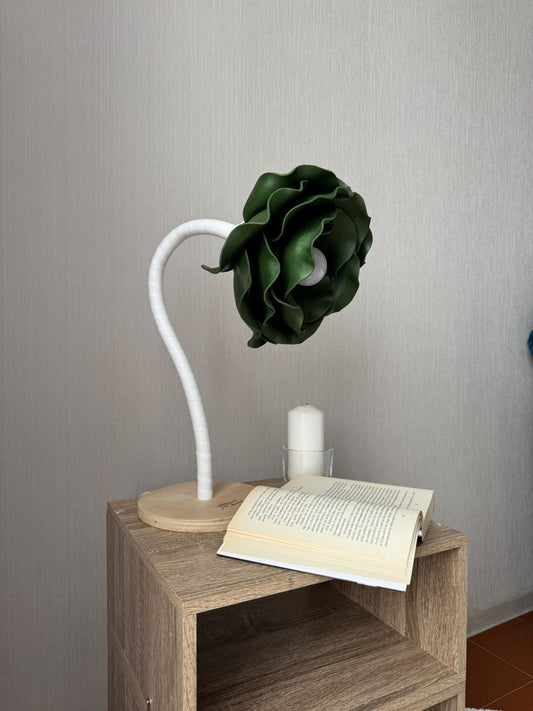 Fiore Verde da Tavolo — GlowBlooms, fatto a mano a Collesalvetti