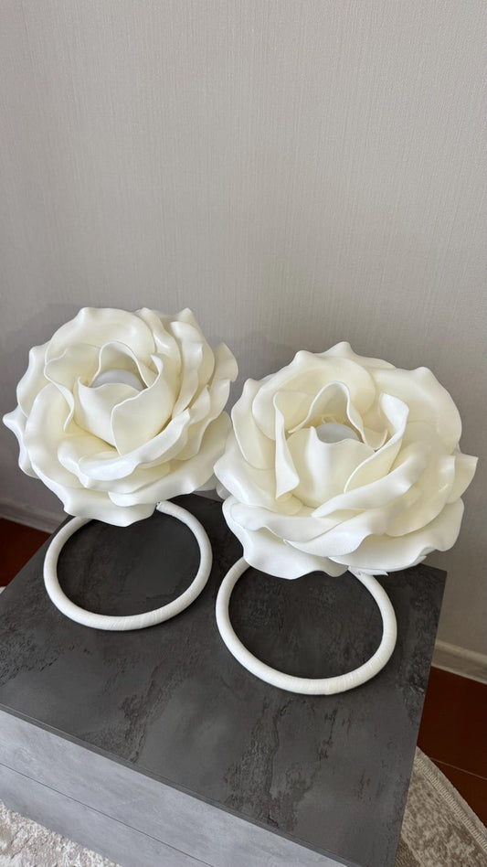 Rosa Bianca Scultorea — GlowBlooms, fatto a mano a Collesalvetti