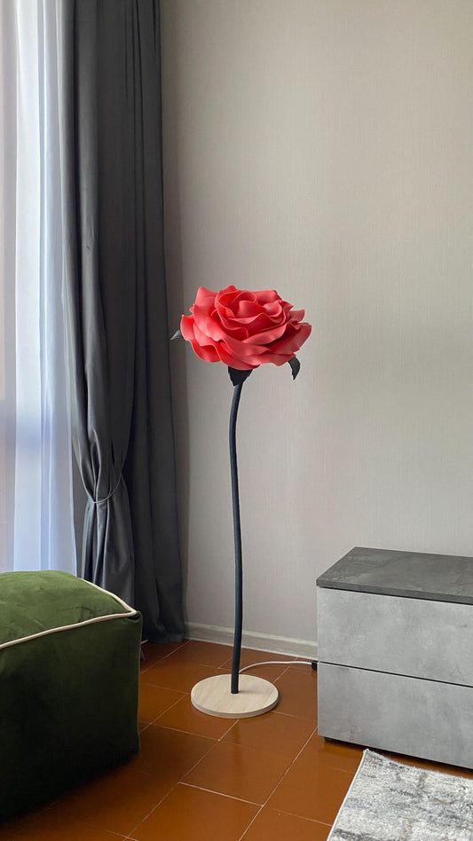 Fiore Rosso da Terra — GlowBlooms, fatto a mano a Collesalvetti
