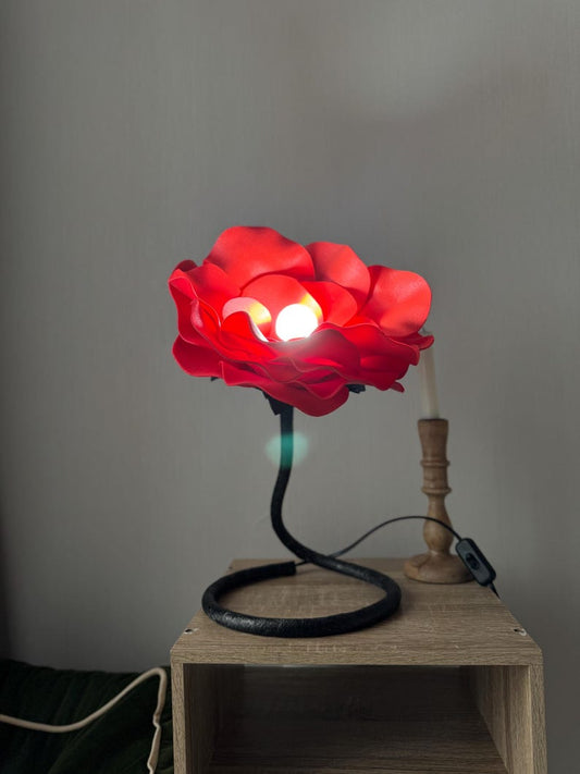Rosa rossa romantica — GlowBlooms, fatto a mano a Collesalvetti