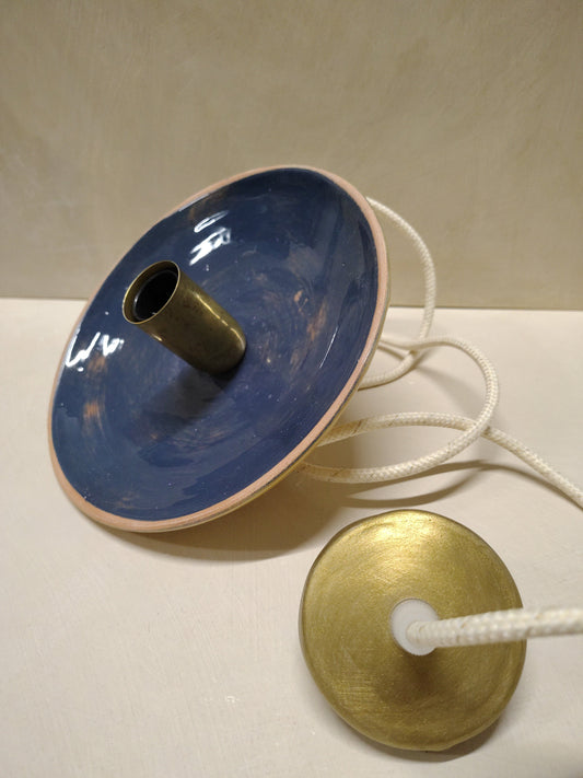 Lampada blu e gialla, dettaglio