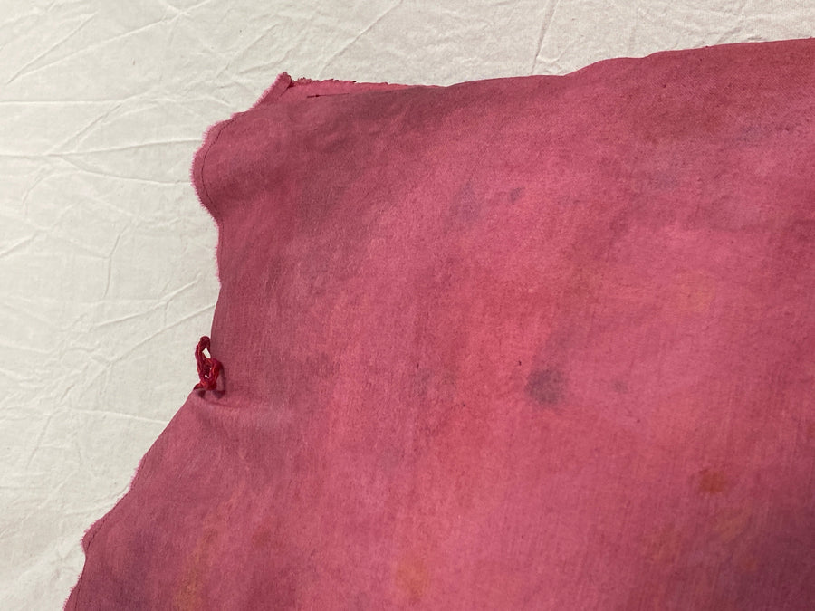 Art Decó rosso, dettaglio della trama