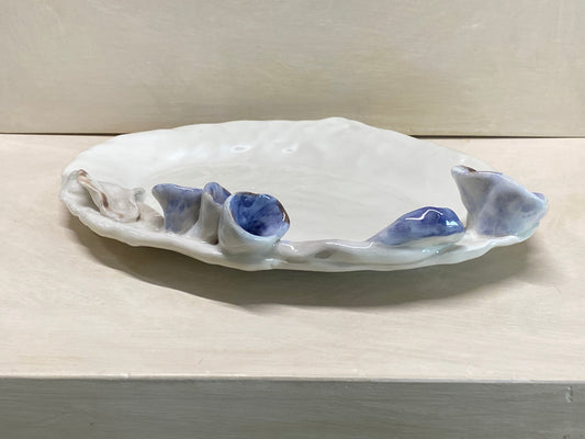 Vassoio ovale fiorito bianco in ceramica