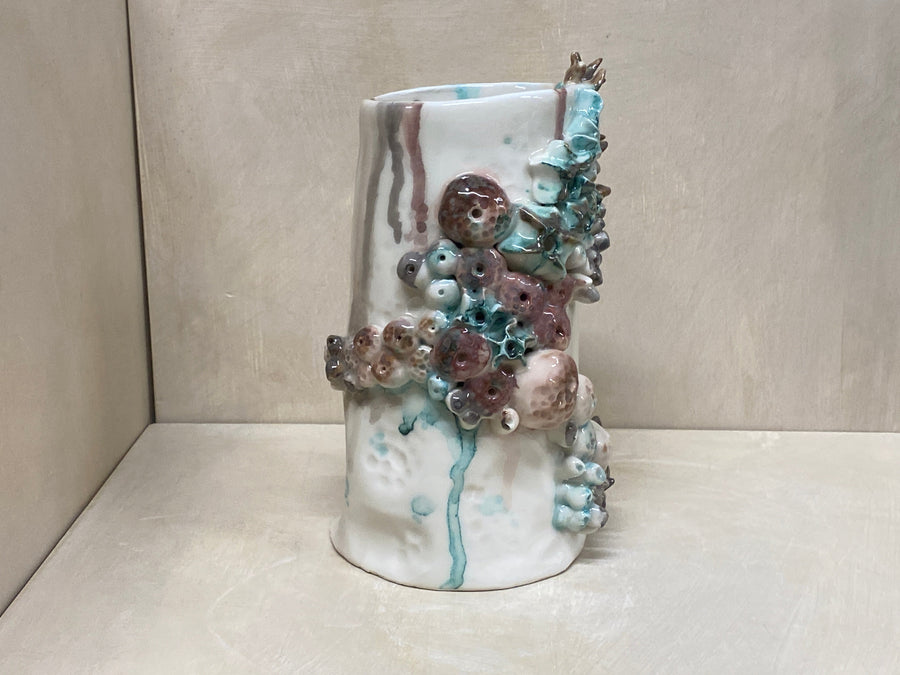 Vaso conchiglie alto, dettaglio