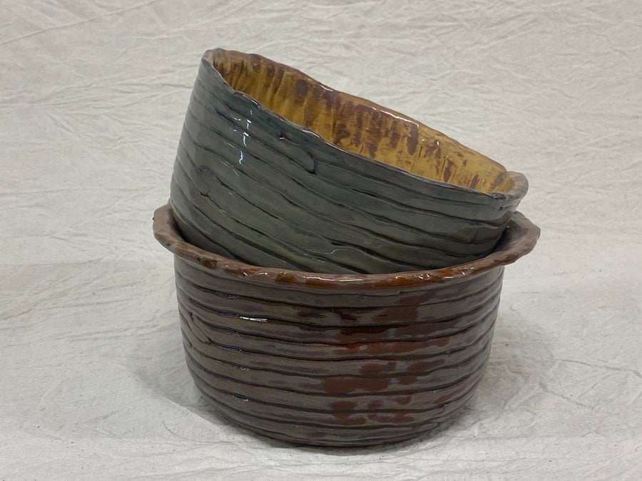 Tall honey bolo bowl, close-up
