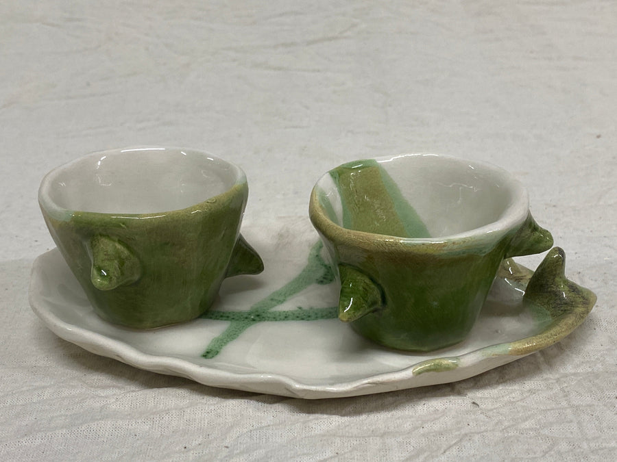 Set of cups, close-up of the drip