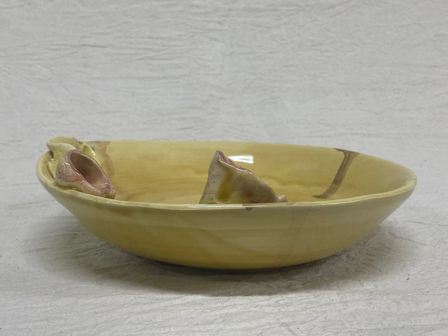Honey flower centrepiece, side view