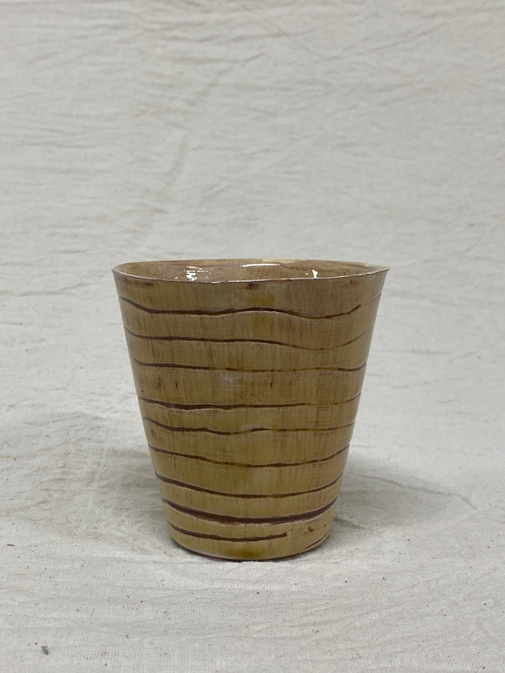 Coil-built tumbler, honey