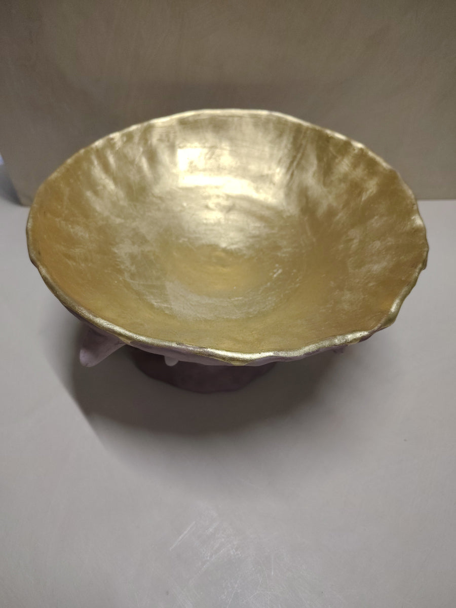Alzata bordeaux e oro, dettaglio del piede