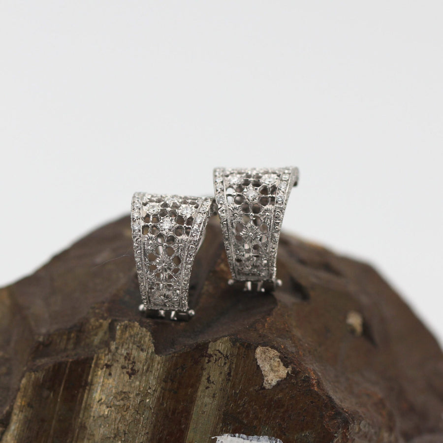 Florentine earrings, side view
