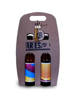 La valigetta craft aperta con le due bottiglie da 33 cl