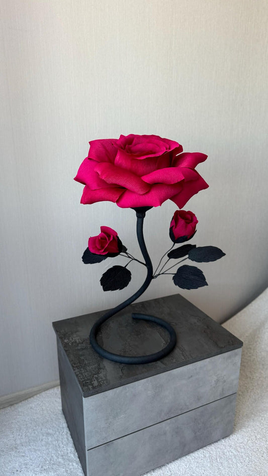 Rosa Rossa e Nera — GlowBlooms, fatto a mano a Collesalvetti