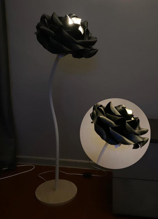 Rosa Nera da Terra — GlowBlooms, fatto a mano a Collesalvetti