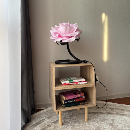 Fiore Rosa con Base Nera — GlowBlooms, fatto a mano a Collesalvetti