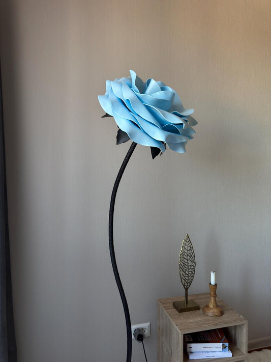 Rosa Blu da Terra — GlowBlooms, fatto a mano a Collesalvetti