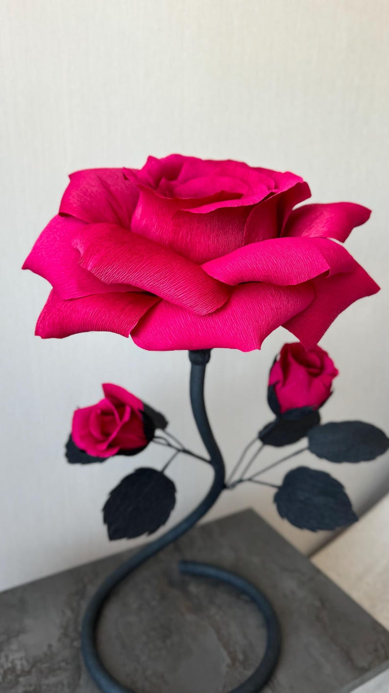 Rosa Rossa e Nera — GlowBlooms, fatto a mano a Collesalvetti