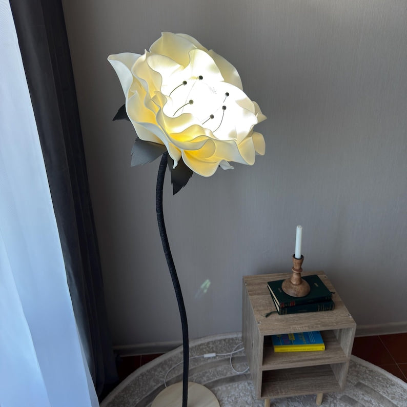 Piantana Bianca Minimalista — GlowBlooms, fatto a mano a Collesalvetti