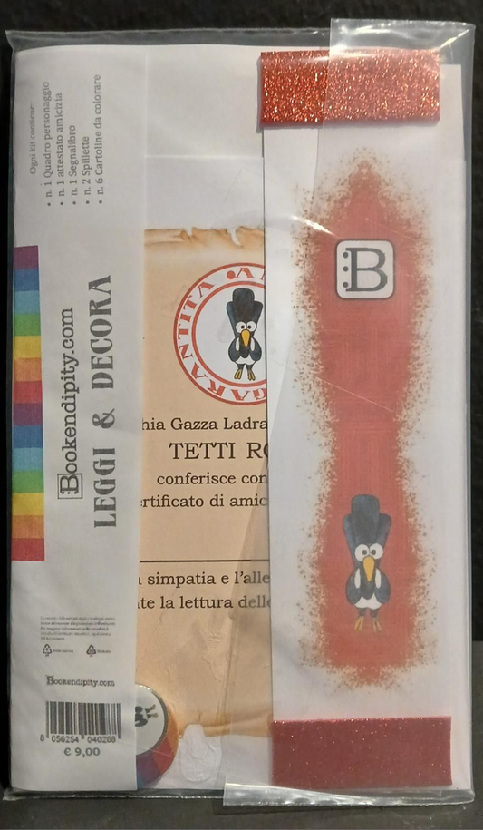 Il contenuto del kit dedicato alla Gazza Ladra: l'attestato di amicizia, il segnalibro e la spilletta