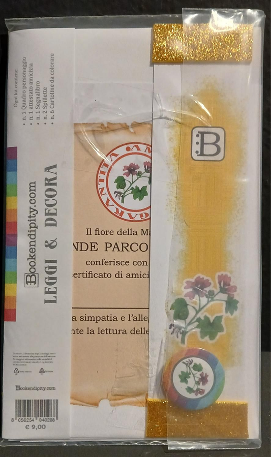 Il contenuto del kit dedicato alla Malva: l'attestato di amicizia, il segnalibro e la spilletta