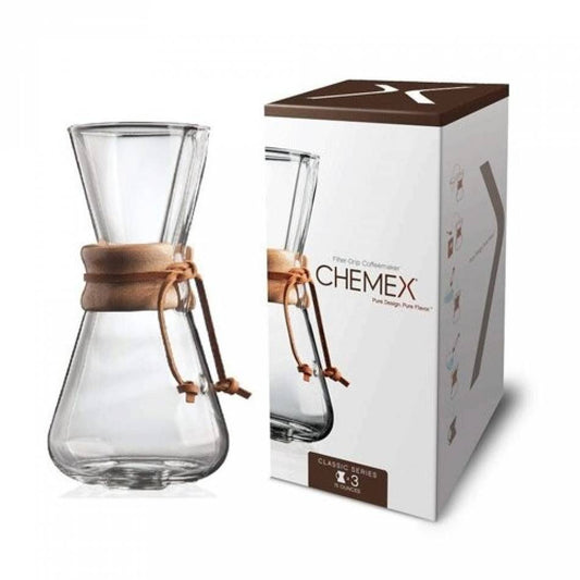 La caffettiera Chemex accanto alla sua scatola