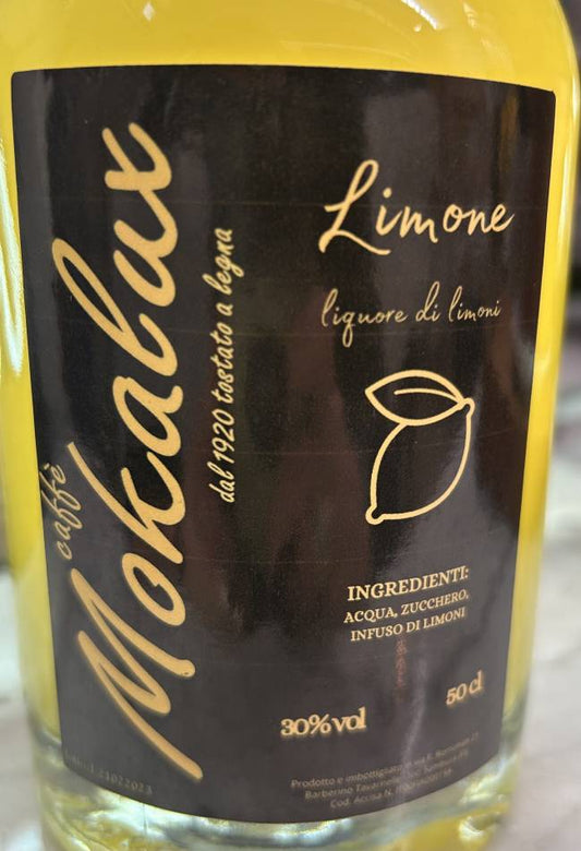 L'etichetta da vicino: Limone, liquore di limoni, trenta gradi, cinquanta centilitri