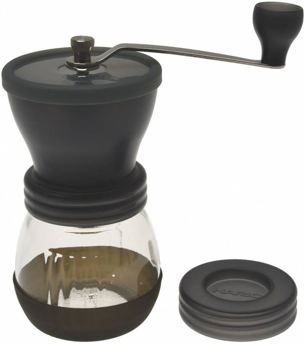 Il macinino Skerton con il coperchio in silicone