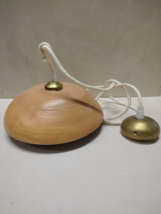 Lampada a sospensione, dettaglio della corda