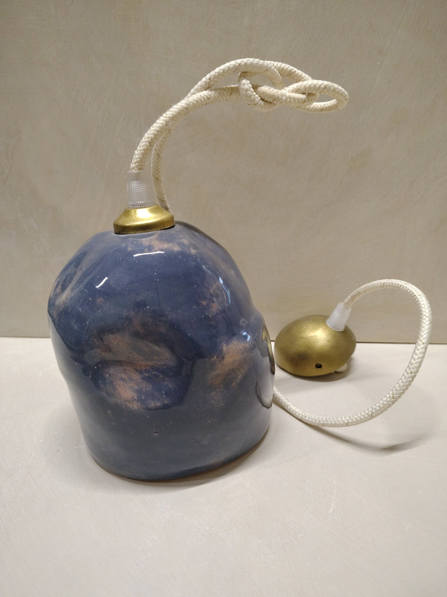 Lampada blu stretta, veduta d'insieme