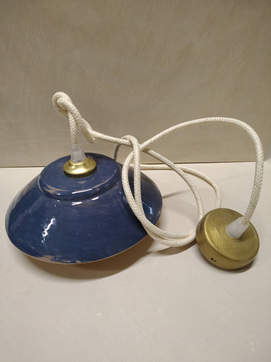 Lampada blu piccola, veduta d'insieme