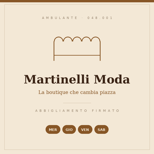 Insegna disegnata del banco Martinelli Moda: abbigliamento firmato, mercoledì, giovedì, venerdì e sabato